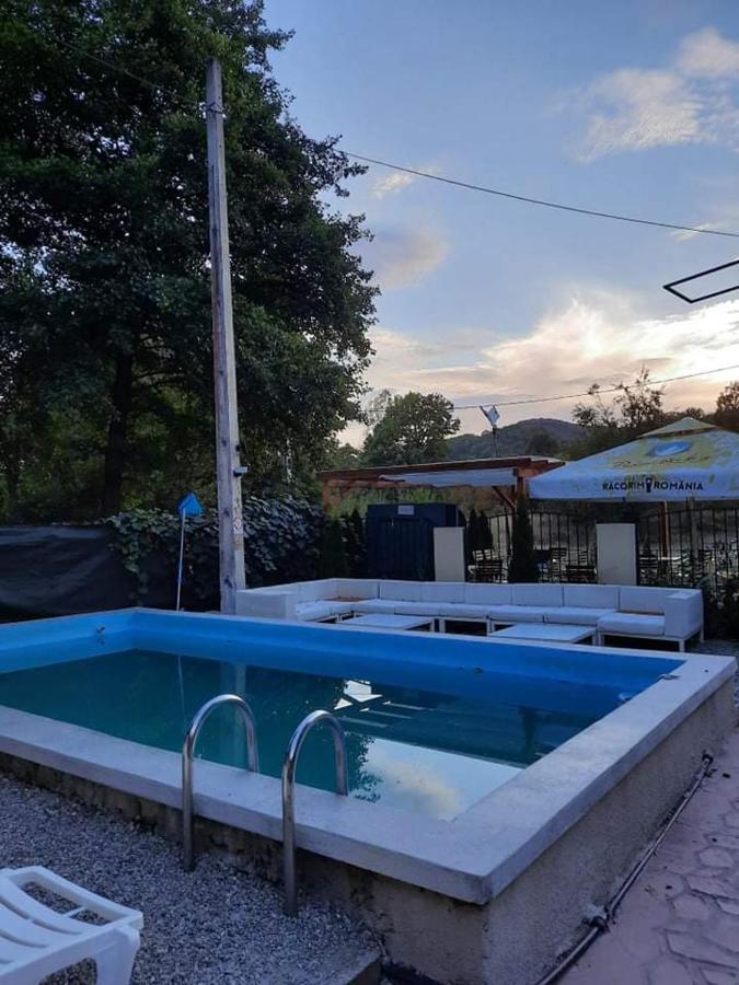 Casa De Vacanta Emd Ieşelniţa Εξωτερικό φωτογραφία