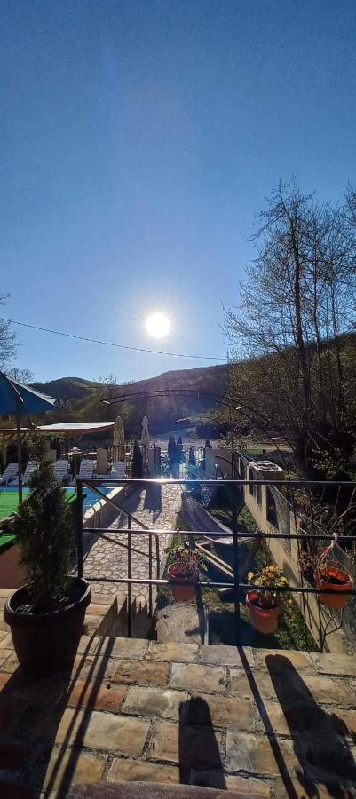 Casa De Vacanta Emd Ieşelniţa Εξωτερικό φωτογραφία